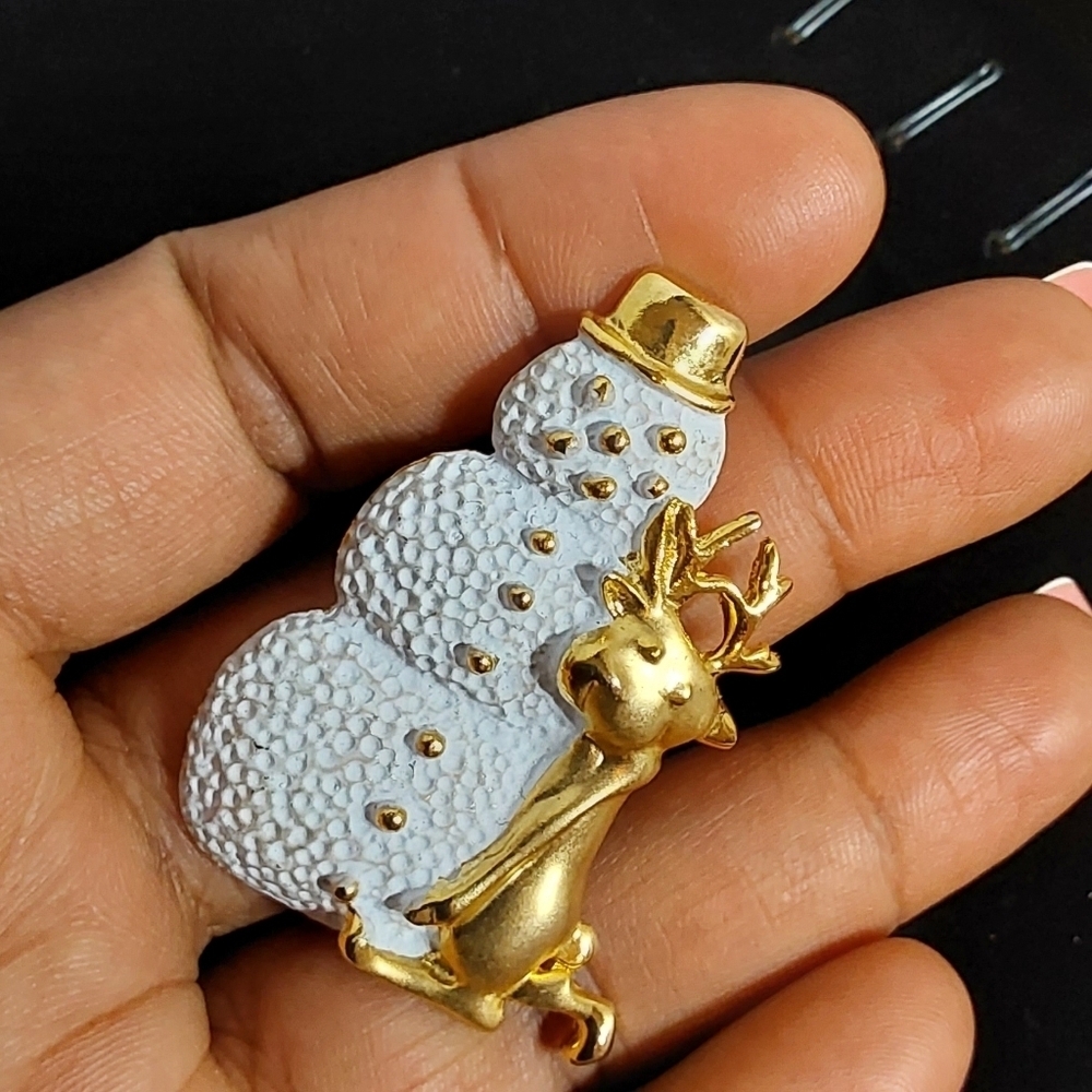 CHRISTMAS ENAMEL SNOWMAN & REINDEER ‎ PIN BROOCH